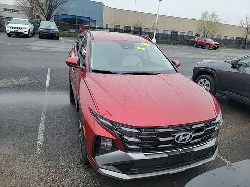 Used 2025 Hyundai Tucson SEL image 13