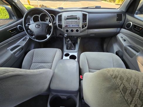 Used 2011 Toyota Tacoma 2WD Access Cab w/ SR5 Pkg #2 image 2