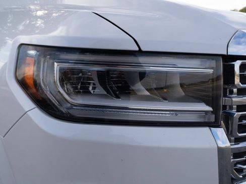 Used 2022 GMC Acadia Denali w/ Denali Ultimate Package image 37