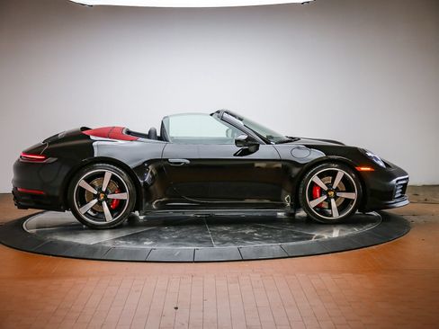 Certified 2022 Porsche 911 Carrera 4S AWD/4WD image 9