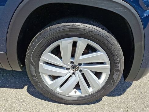 Used 2023 Volkswagen Atlas Cross Sport SE AWD/4WD image 8