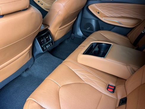 Certified 2020 Toyota Avalon Limited image 15