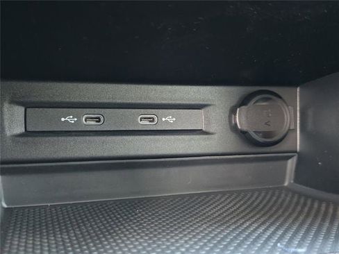 New 2026 Volkswagen Taos S image 19