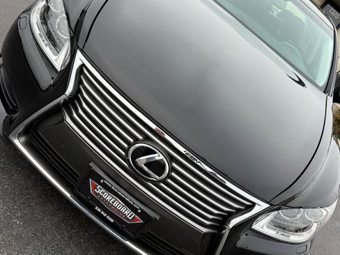 Used 2014 Lexus LS 460 AWD image 9