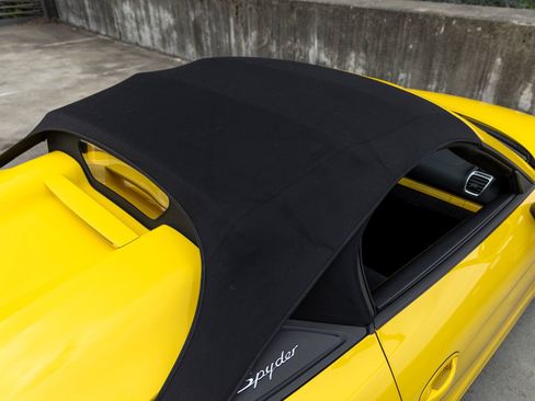 Certified 2016 Porsche Boxster Spyder RWD image 22