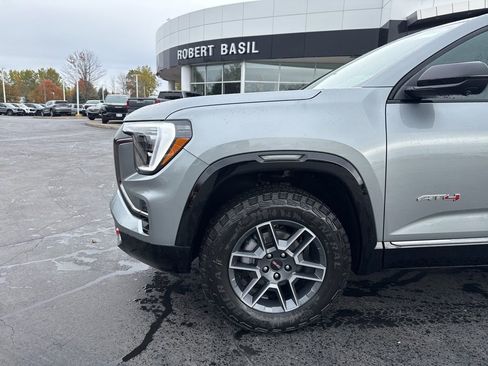 New 2026 GMC Terrain AT4 w/ Convenience Package III image 5