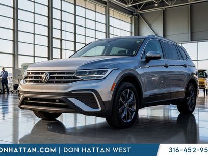 Used 2023 Volkswagen Tiguan SE