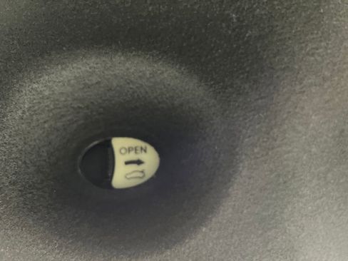 Used 2025 Hyundai Sonata SEL FWD image 33