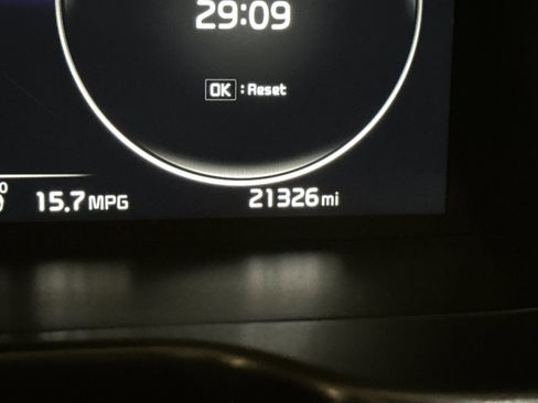 Certified 2022 Kia Sorento SX image 26