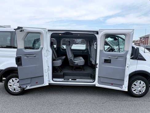 Used 2019 Ford Transit 350 XLT RWD image 16