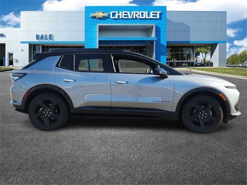 New 2026 Chevrolet Equinox EV RS image 2