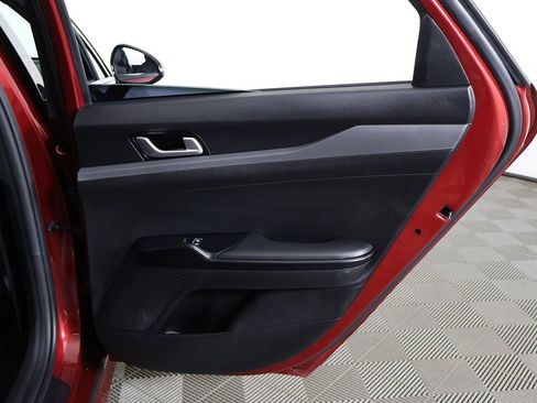 Used 2023 Kia K5 GT-Line image 26