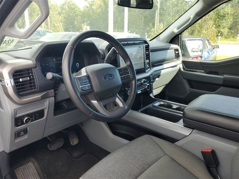 Used 2024 Ford F150 XLT w/ Mobile Office Package image 11