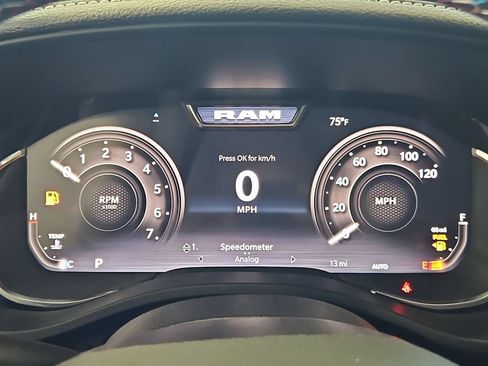 New 2026 RAM 1500 Laramie AWD/4WD image 21