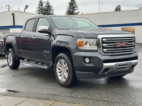 Used 2017 GMC Canyon SLT w/ Driver Alert Package image 4