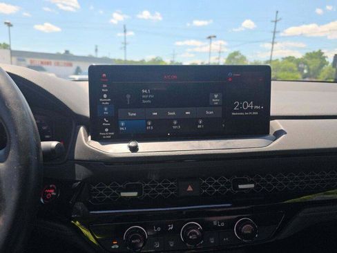 Used 2023 Honda Accord Sport image 6