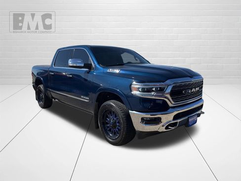 Used 2022 RAM 1500 Limited AWD/4WD image 2