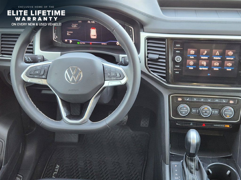 Used 2023 Volkswagen Atlas SE w/ Panoramic Sunroof Package FWD image 26