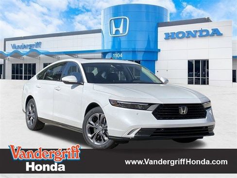 New 2025 Honda Accord EX-L image 1