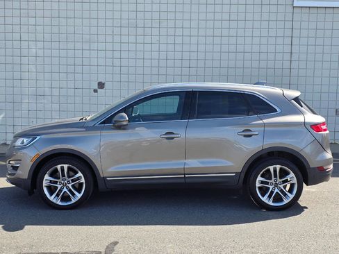 Used 2017 Lincoln MKC Reserve w/ Lincoln MKC Climate Package AWD/4WD image 4