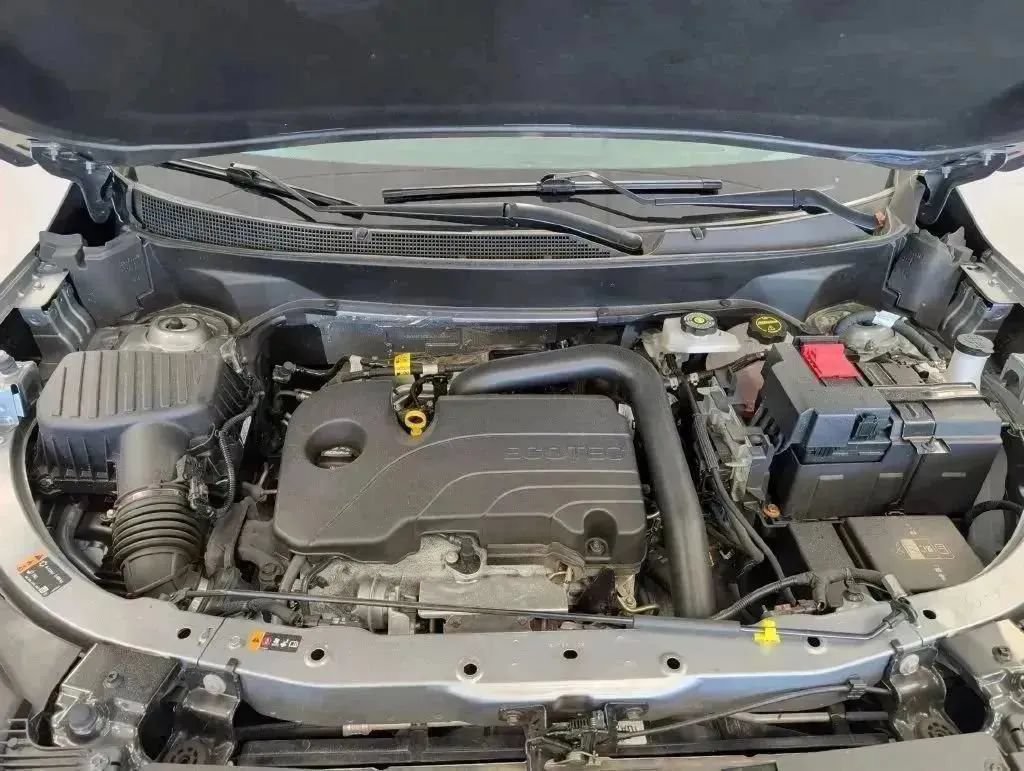 Used 2025 Chevrolet Equinox LT AWD/4WD image 87