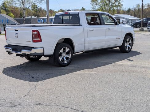 Used 2019 RAM 1500 Laramie AWD/4WD image 3