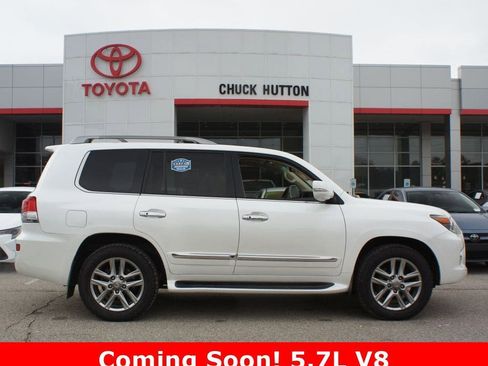 Used 2013 Lexus LX 570 4WD image 1