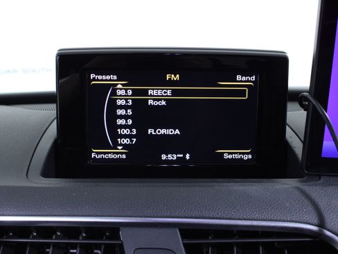 Used 2018 Audi Q3 2.0T Premium image 22