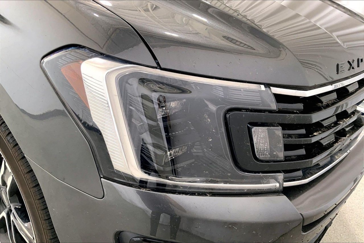Used 2021 Ford Expedition Max Limited AWD/4WD image 12