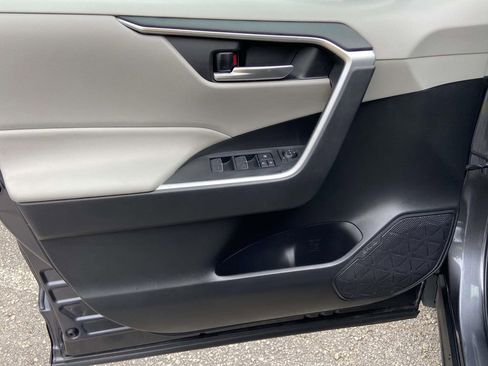 Used 2023 Toyota RAV4 XLE image 11