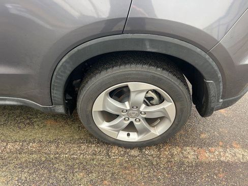 Used 2021 Honda HR-V LX image 36