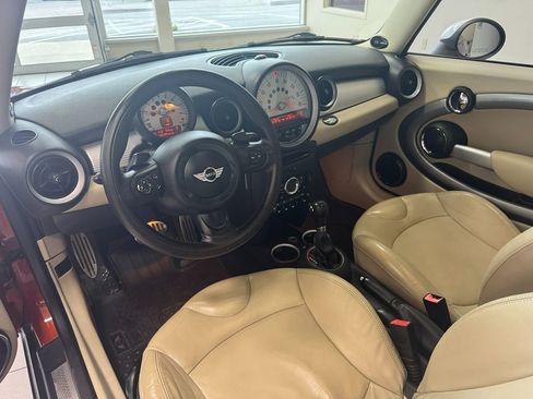 Used 2011 MINI Cooper S image 16