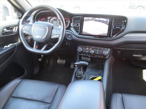 Certified 2025 Dodge Durango GT image 13