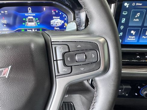 Used 2024 Chevrolet Silverado 1500 RST w/ Z71 Off-Road Package AWD/4WD image 18