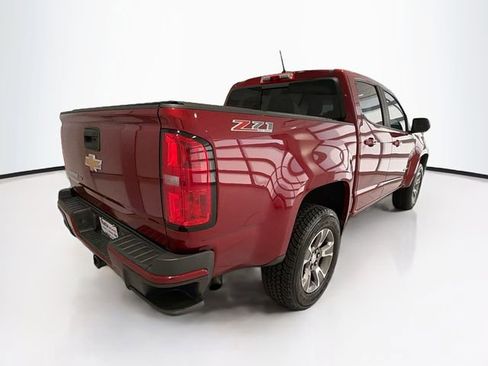 Used 2018 Chevrolet Colorado Z71 AWD/4WD image 7