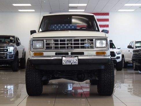 Used 1988 Ford Bronco II 2WD image 2