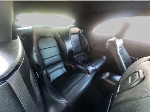 Used 2017 Ford Mustang Premium RWD image 37