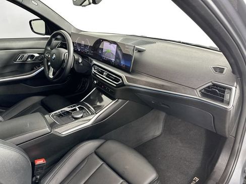 Used 2023 BMW 330i xDrive Sedan AWD/4WD image 30