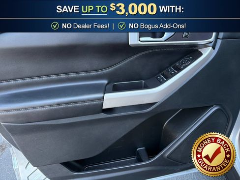 Used 2023 Ford Explorer XLT RWD image 16