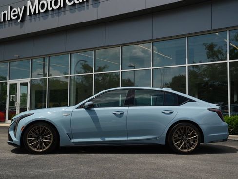 Used 2026 Cadillac CT5 V Blackwing RWD image 8