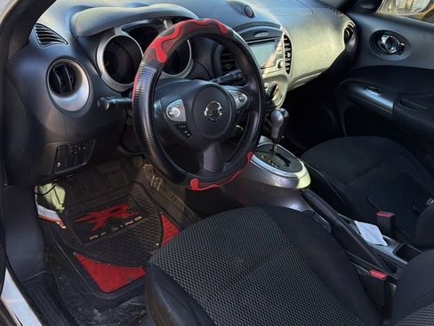 Used 2016 Nissan Juke S image 6