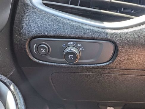 Used 2024 Chevrolet Malibu LT FWD image 22