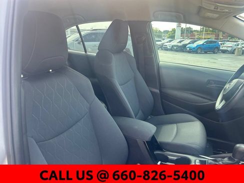 Used 2022 Toyota Corolla LE FWD image 7