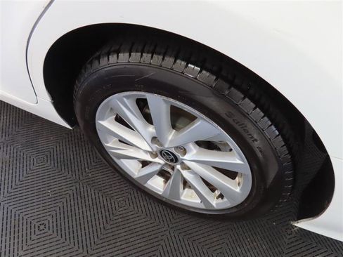 Used 2023 Toyota Camry LE FWD image 7