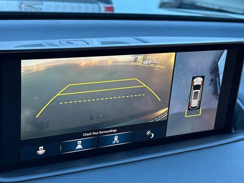 Used 2022 Acura MDX SH-AWD w/ Advance Package image 23