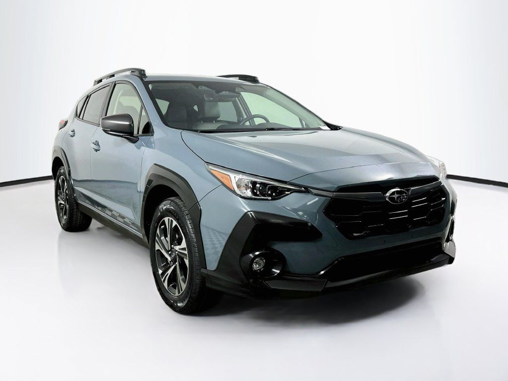 Used 2024 Subaru Crosstrek 2.0i Premium w/ Popular Package #3 AWD/4WD image 2