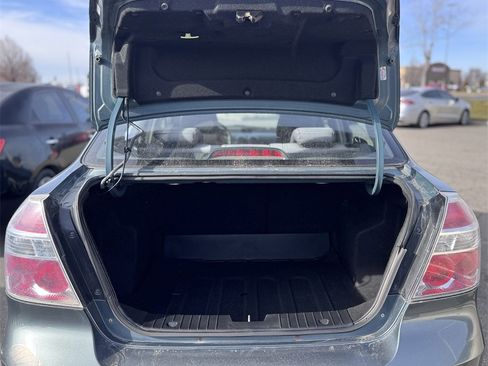 Used 2011 Chevrolet Aveo LT image 33