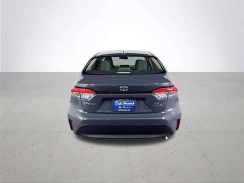 Used 2023 Toyota Corolla LE image 7