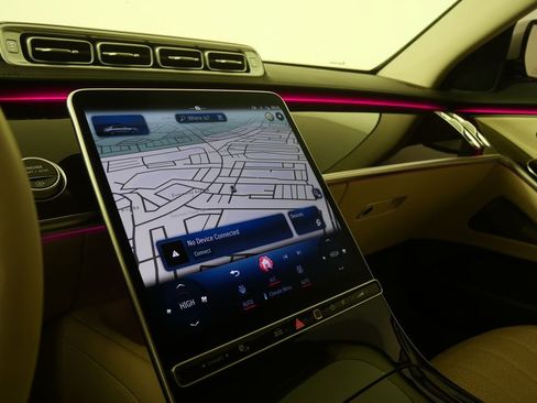 Used 2022 Mercedes-Benz S 500 4MATIC image 22