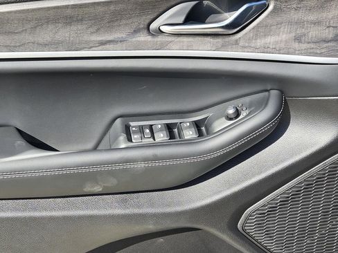 New 2026 Jeep Grand Cherokee Altitude RWD image 11